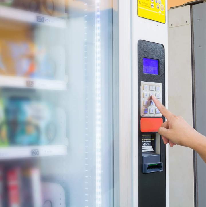 Installation distributeur de confiseries à Soisy-sous-Montmorency